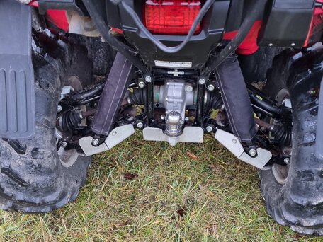 2009 Yamaha Grizzly 700, красный, 950000 рублей, вид 3