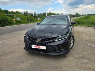 2019 Toyota Camry VIII (XV70), чёрный, 1800000 рублей, вид 1