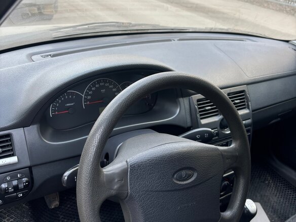 2011 Lada (ВАЗ) Priora I, серый, 200000 рублей - вид 6