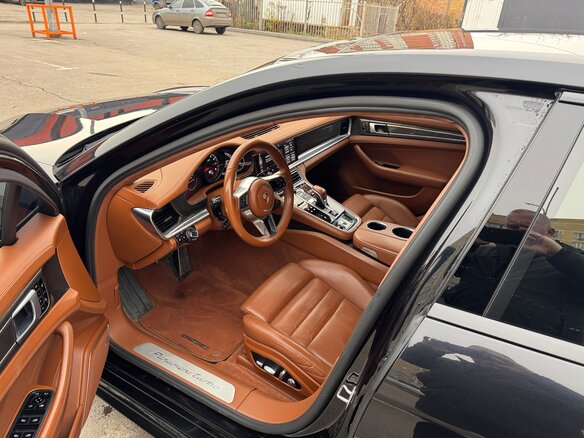 2017 Porsche Panamera Turbo II, чёрный, 6600000 рублей - вид 27