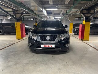 2015 Nissan Pathfinder IV, чёрный, 1670000 рублей, вид 2