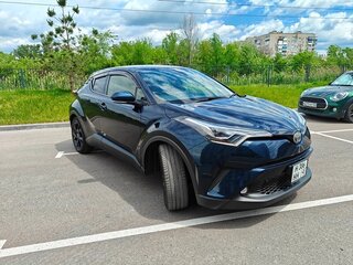 2019 Toyota C-HR I Рестайлинг, чёрный, 1975000 рублей, вид 4