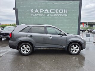 2020 Kia Sorento II Рестайлинг, серый, 1880000 рублей, вид 4