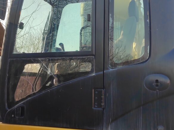 2017 Caterpillar 320D2 L, жёлтый, 6430000 рублей - вид 3
