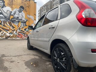 2013 Lada (ВАЗ) Kalina II, серебристый, 390000 рублей, вид 3