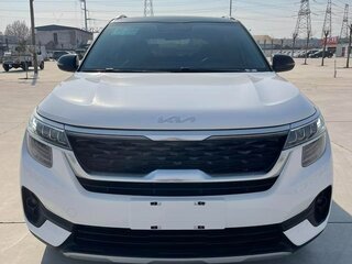 2023 Kia KX3, белый, 1890000 рублей, вид 2