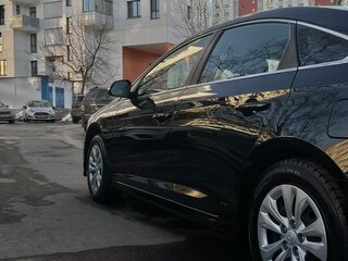 2019 Hyundai Sonata VII (LF) Рестайлинг, чёрный, 1950000 рублей, вид 4