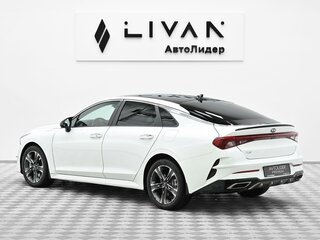 2021 Kia K5 III, белый, 2045000 рублей, вид 2