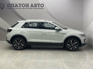 2025 Volkswagen T-Roc I Рестайлинг, белый, 3149000 рублей, вид 4