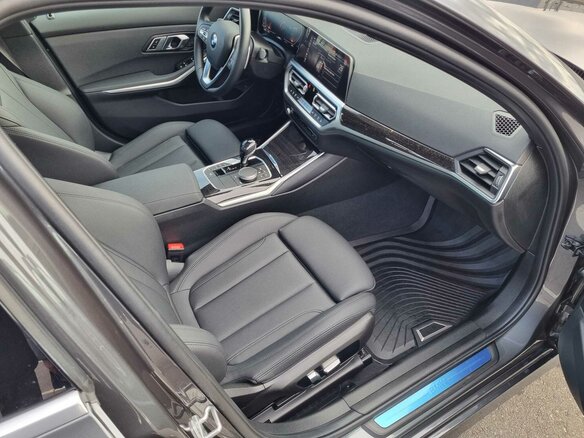 2021 BMW 3 серии 330i VII (G2x), серый, 2875000 рублей - вид 6