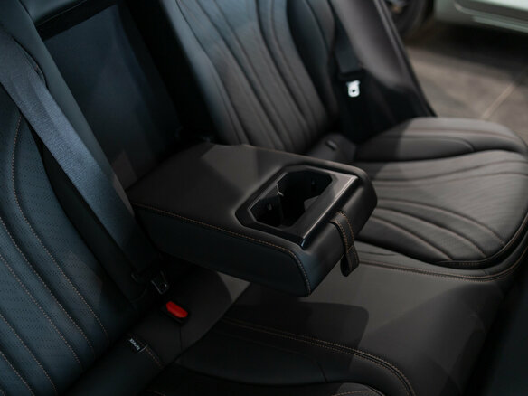 2026 Geely Preface I, чёрный, 3434990 рублей - вид 18