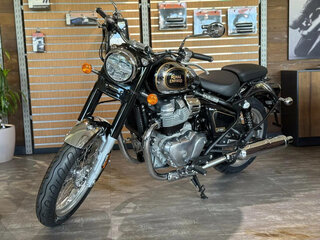 2026 Royal Enfield Classic 650, чёрный, 723000 рублей, вид 4