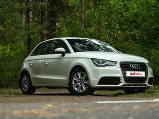 2013 Audi A1 I (8X), белый, 900000 рублей, вид 3