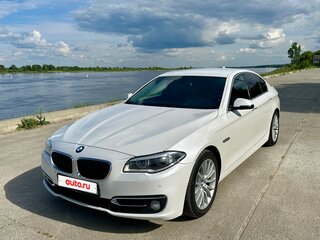 2016 BMW 5 серии 530d xDrive VI (F10/F11/F07) Рестайлинг, белый, 2600000 рублей, вид 3