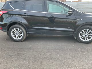 2018 Ford Kuga II Рестайлинг, чёрный, 1620000 рублей, вид 4