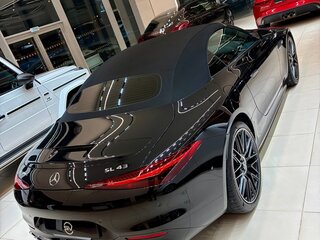 2024 Mercedes-Benz SL-Класс AMG SL 43 43 AMG IV (R232), чёрный, 14850000 рублей, вид 4