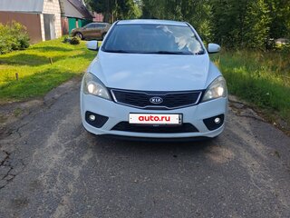 2011 Kia Ceed I Рестайлинг, белый, 610000 рублей, вид 3