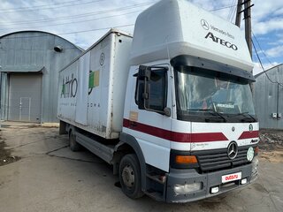 2001 Mercedes-Benz Atego, белый, 1550000 рублей, вид 2