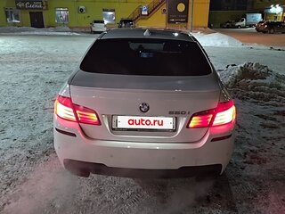 2012 BMW 5 серии 550i xDrive VI (F10/F11/F07), белый, 1900000 рублей, вид 5