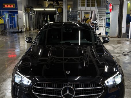 2021 Mercedes-Benz E-Класс 350 V (W213, S213, C238) Рестайлинг, чёрный, 4900000 рублей, вид 3