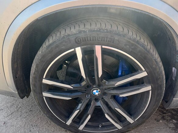 2021 BMW X5 M Competition III (F95), серый - вид 10
