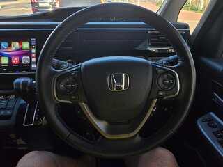 2019 Honda Stepwgn Spada V Рестайлинг, белый, 2600000 рублей, вид 5