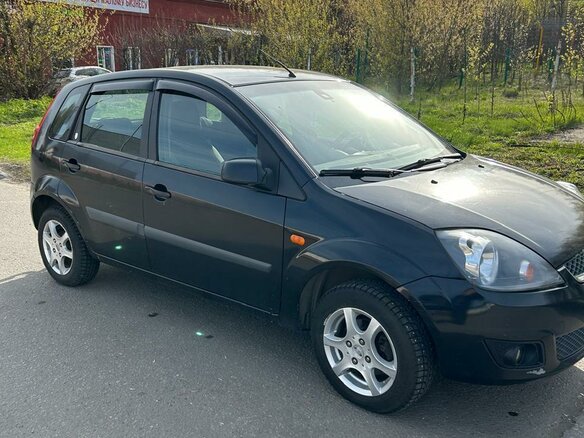 2006 Ford Fiesta Mk5, чёрный, 450000 рублей - вид 1