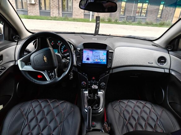 2010 Chevrolet Cruze I, бежевый, 540000 рублей - вид 8