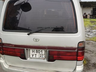 2002 Toyota HiAce H100, серый, 920000 рублей, вид 3