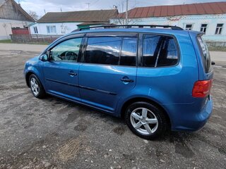 2011 Volkswagen Touran I Рестайлинг 2, голубой, 750000 рублей, вид 5