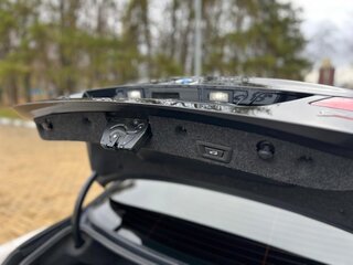 2013 BMW 5 серии 520i VI (F10/F11/F07), чёрный, 1950000 рублей, вид 4