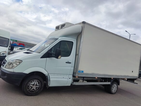 2008 Mercedes-Benz Sprinter, белый, 1800000 рублей - вид 4