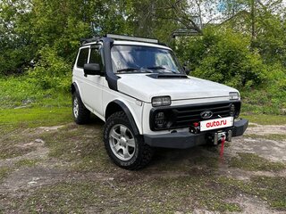 1998 Lada (ВАЗ) 2121 (4x4) I Рестайлинг, белый, 499999 рублей, вид 2