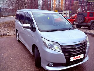 2015 Toyota Noah III (R80), серый, 1800000 рублей, вид 2
