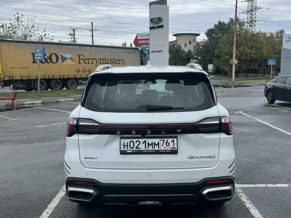 2024 Geely Okavango I Рестайлинг, белый, 3241000 рублей - вид 5