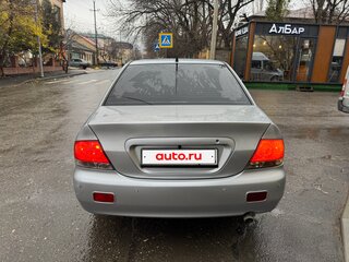 2007 Mitsubishi Lancer IX Рестайлинг, серебристый, 550000 рублей, вид 3