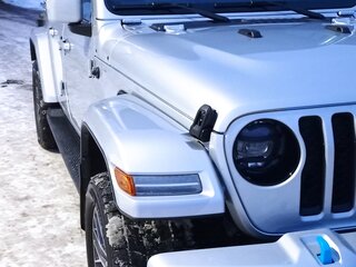 2022 Jeep Wrangler IV (JL), серебристый, 3499999 рублей, вид 3