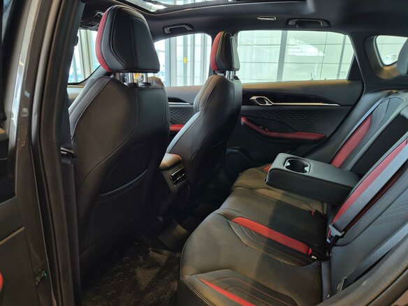 2026 Geely Coolray I Рестайлинг 2, серый, 2914990 рублей - вид 7