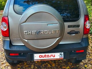 2018 Chevrolet Niva I Рестайлинг, серый, 740000 рублей, вид 3