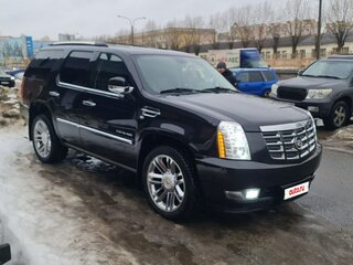 2011 Cadillac Escalade III, чёрный, 2750000 рублей, вид 3