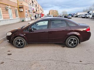 2011 Fiat Linea, коричневый, 650000 рублей, вид 4