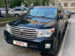 2012 Toyota Land Cruiser 200 Series Рестайлинг 1, чёрный, 3289000 рублей, вид 1