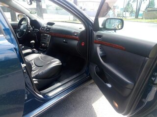 2005 Toyota Avensis II, синий, 900000 рублей, вид 5