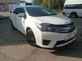 2013 Toyota Corolla XI (E160, E170, E180), белый, 900000 рублей, вид 5
