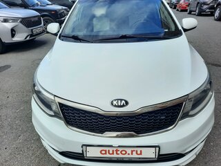 2015 Kia Rio III Рестайлинг, белый, 770000 рублей, вид 1