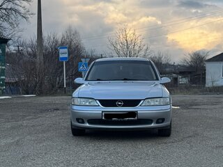 2000 Opel Vectra B Рестайлинг, серебристый, 410000 рублей, вид 1