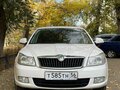 2012 Skoda Octavia II (A5) Рестайлинг, белый, 1200000 рублей - вид 2