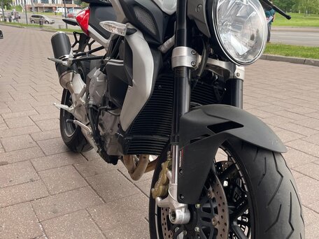 2014 MV Agusta Brutale 800, белый, 799900 рублей, вид 3