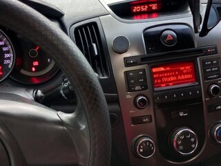 2010 Kia Cerato 6-speed II, коричневый, 660000 рублей, вид 4