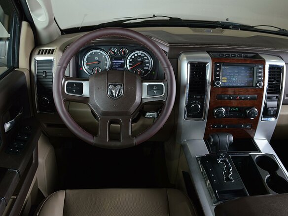 2010 Dodge RAM IV (DS/DJ), коричневый - вид 4